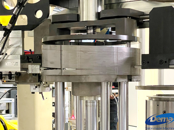 SALAG - Automatic stacking system for big diameter laminations